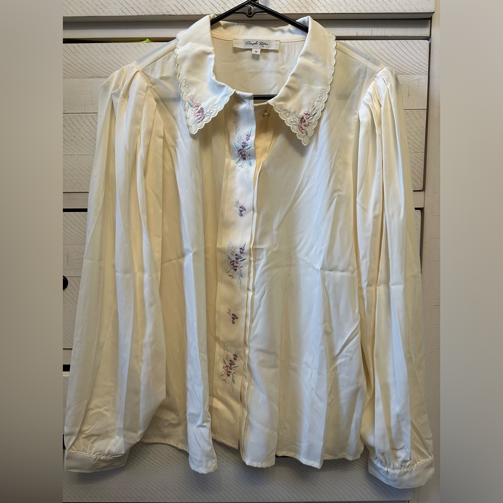 Simple Retro Lexi Embroidered Vintage Blouse